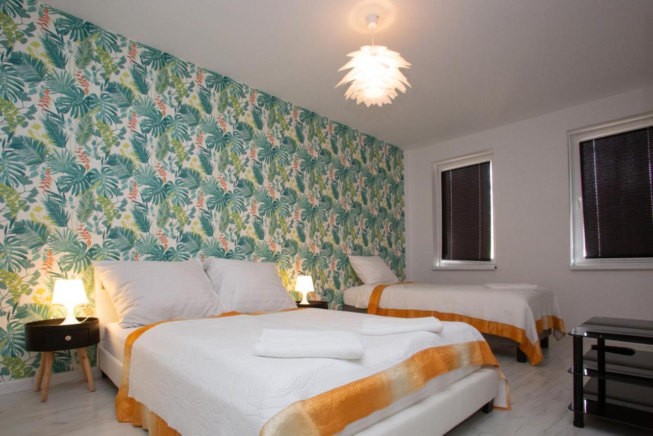 מידזיזדרויה Stilo Hotel מראה חיצוני תמונה